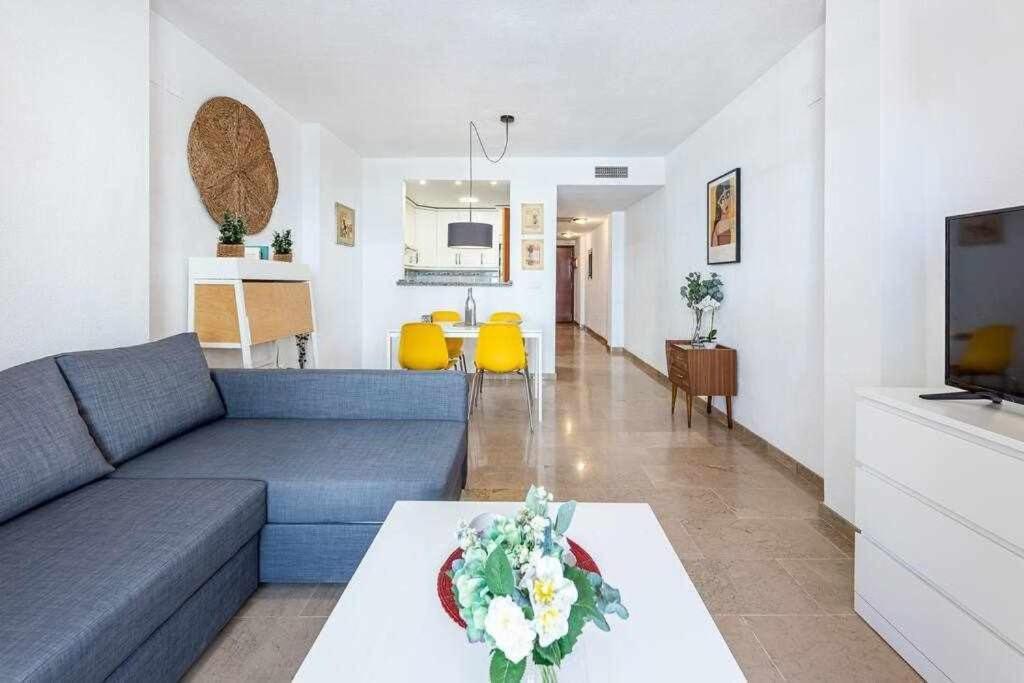 797 Holiday Rentals- Hermoso Apartamento Para 4 En Benalmádena Exteriör bild