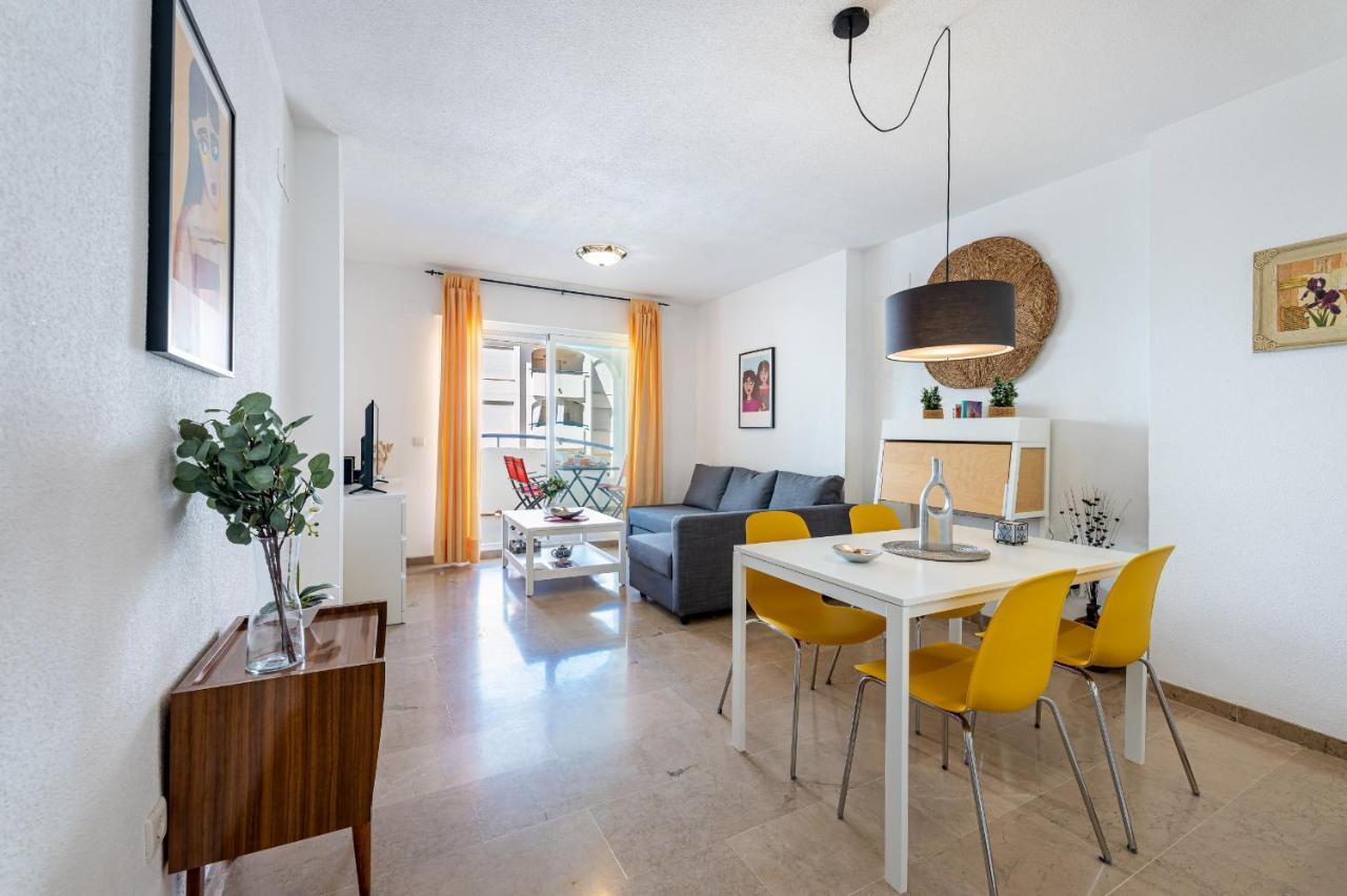 797 Holiday Rentals- Hermoso Apartamento Para 4 En Benalmádena Exteriör bild