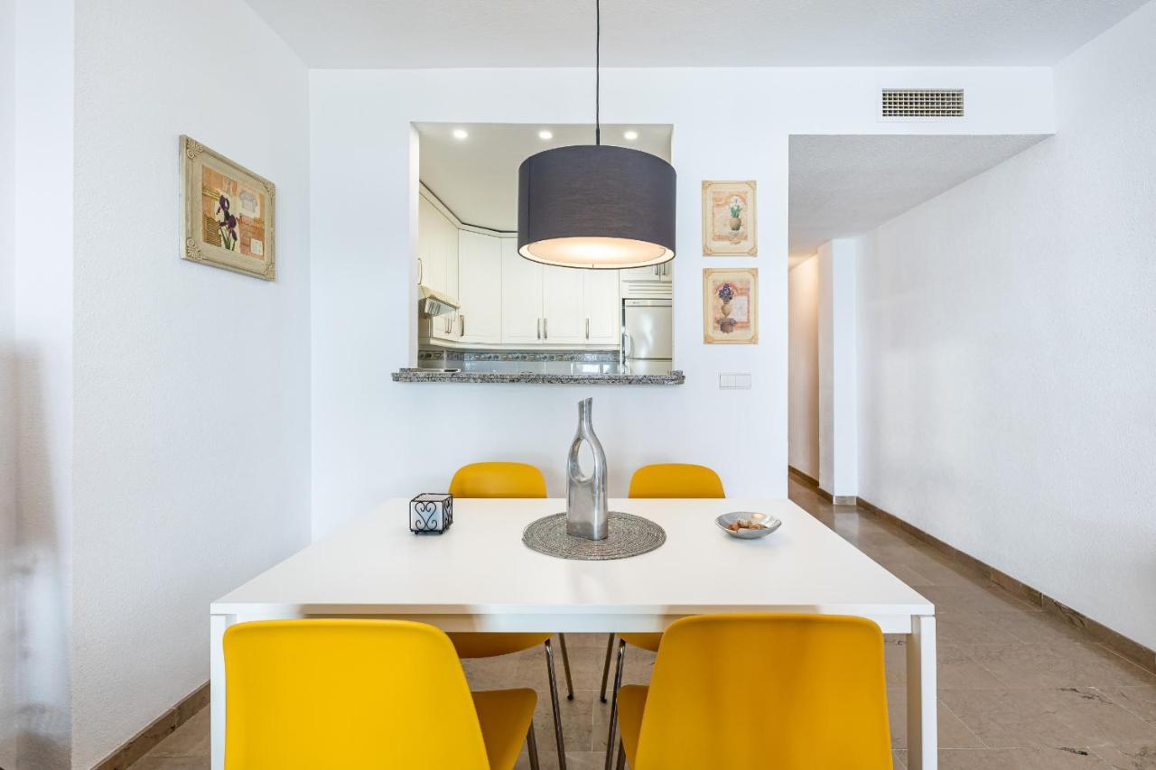 797 Holiday Rentals- Hermoso Apartamento Para 4 En Benalmádena Exteriör bild